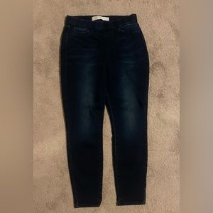 Signature Levi Strauss Gold pull-on skinny Jean, dark blue, size: 6s